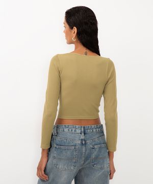 blusa de poliamida canelada cropped manga longa verde