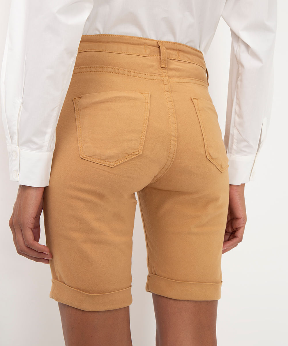 bermuda de sarja ciclista cintura média bege