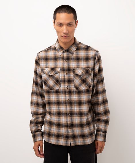 camisa flanelada xadrez cinza