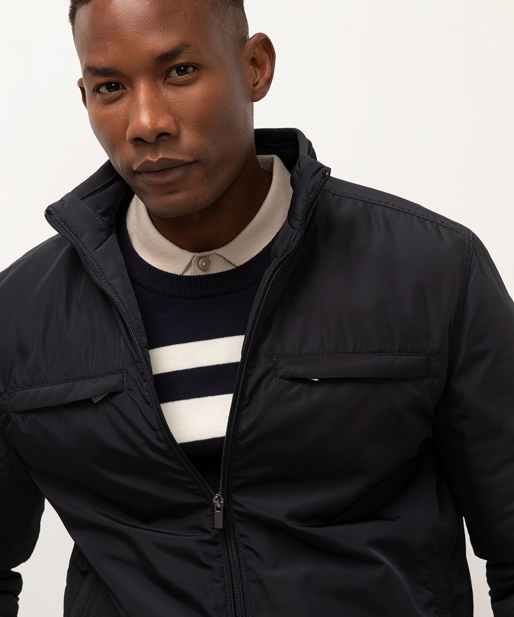 jaqueta puffer gola alta azul marinho