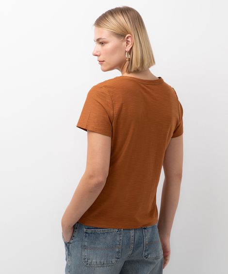 camiseta de algodão peruano decote v - marrom medio
