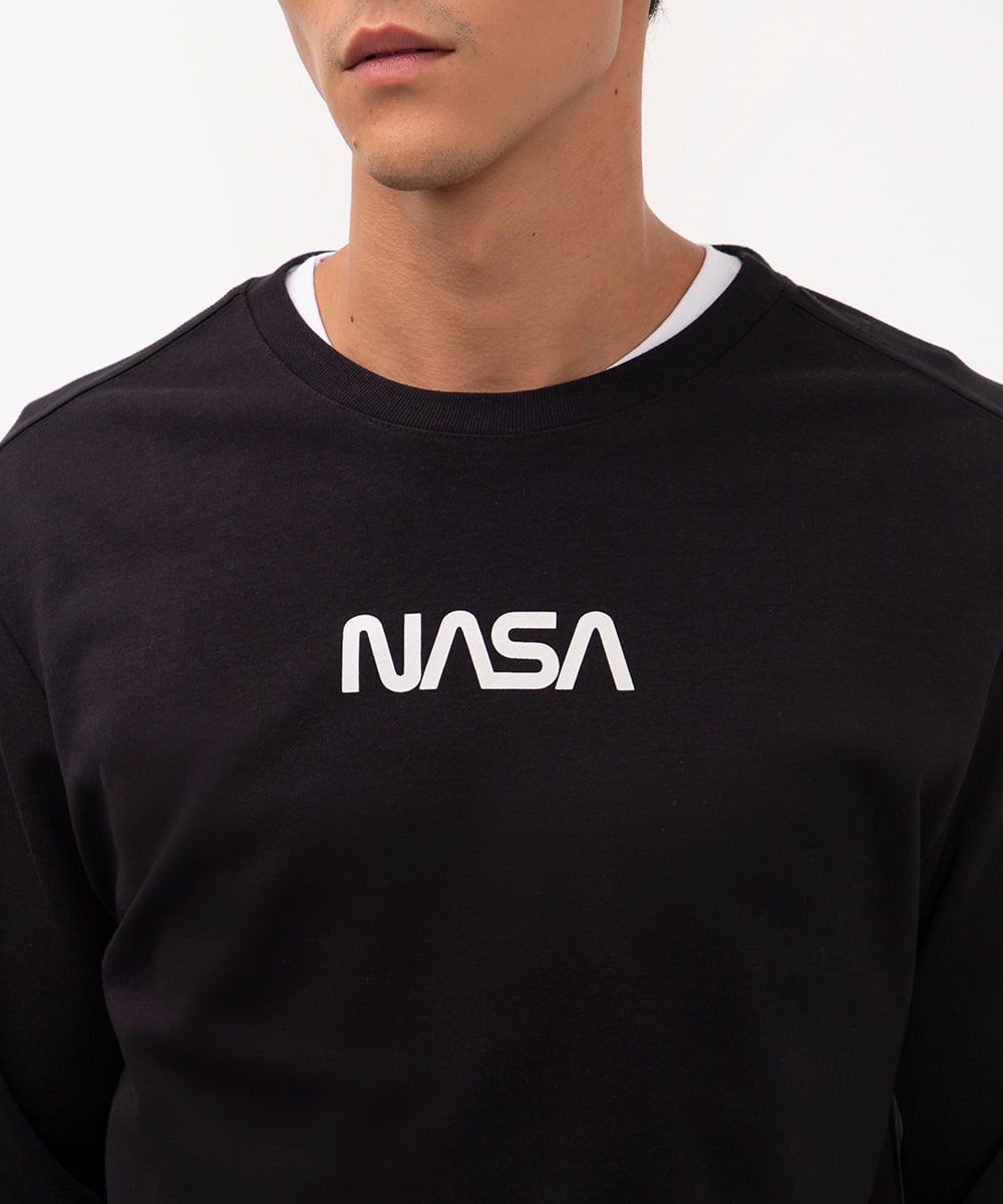camiseta manga longa nasa preto