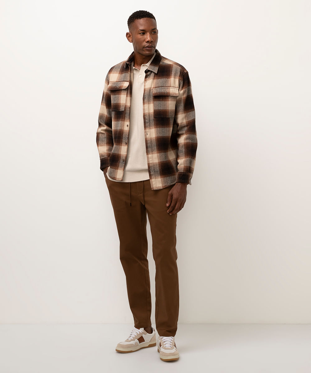 camisa flanelada xadrez marrom