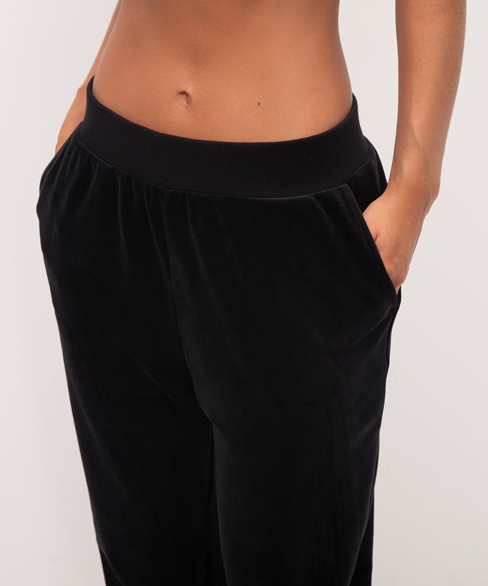 calça reta de plush cintura alta esportiva - preto
