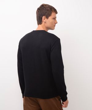 blusa texturizada com botões preto