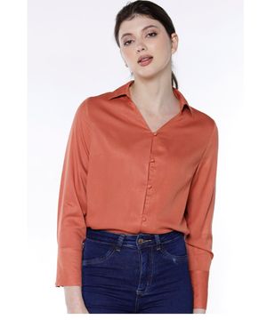 Camisa  Feminina Lisa Manga Longa de Viscose Sob Terracota