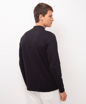 camiseta de algodão manga longa gola alta preto