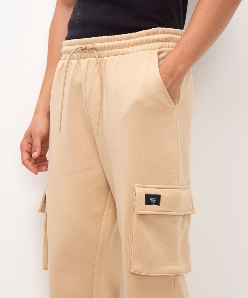 calça de moletom cargo - bege