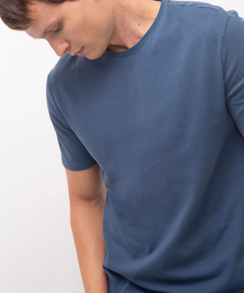 camiseta slim básica manga curta - azul médio