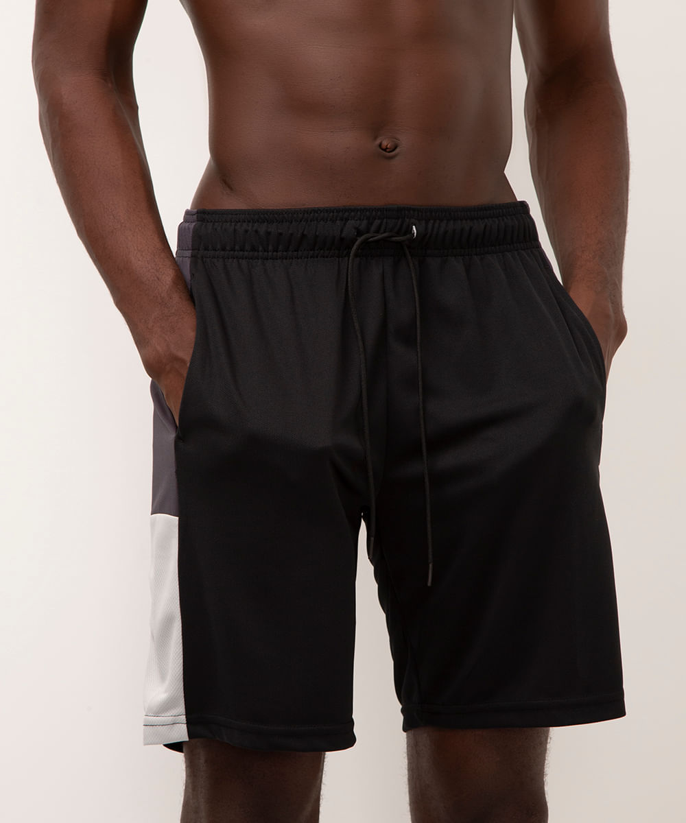 bermuda esportiva com recortes preto