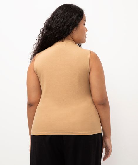 regata plus size gola alta bege