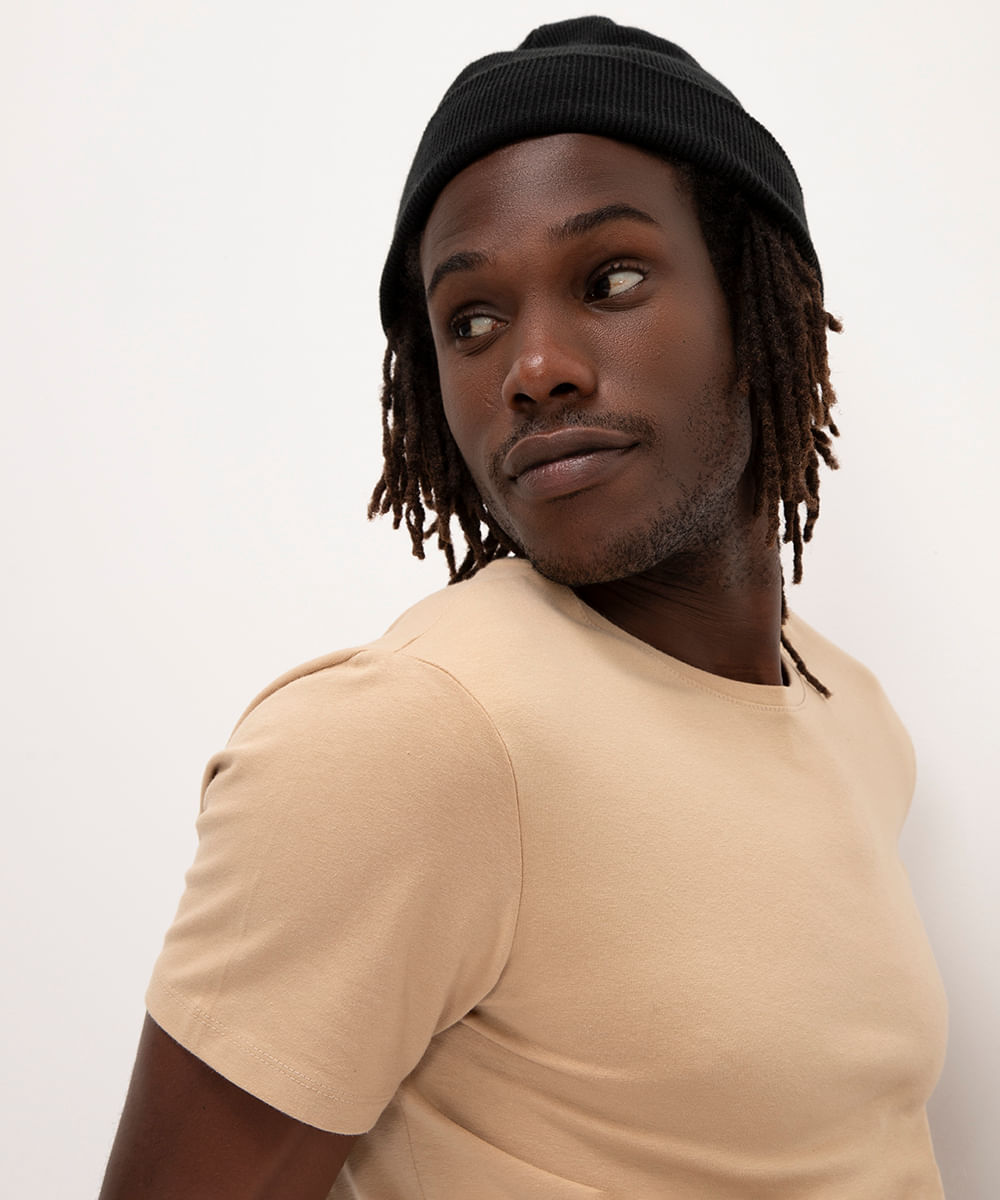 camiseta slim básica manga curta - bege claro