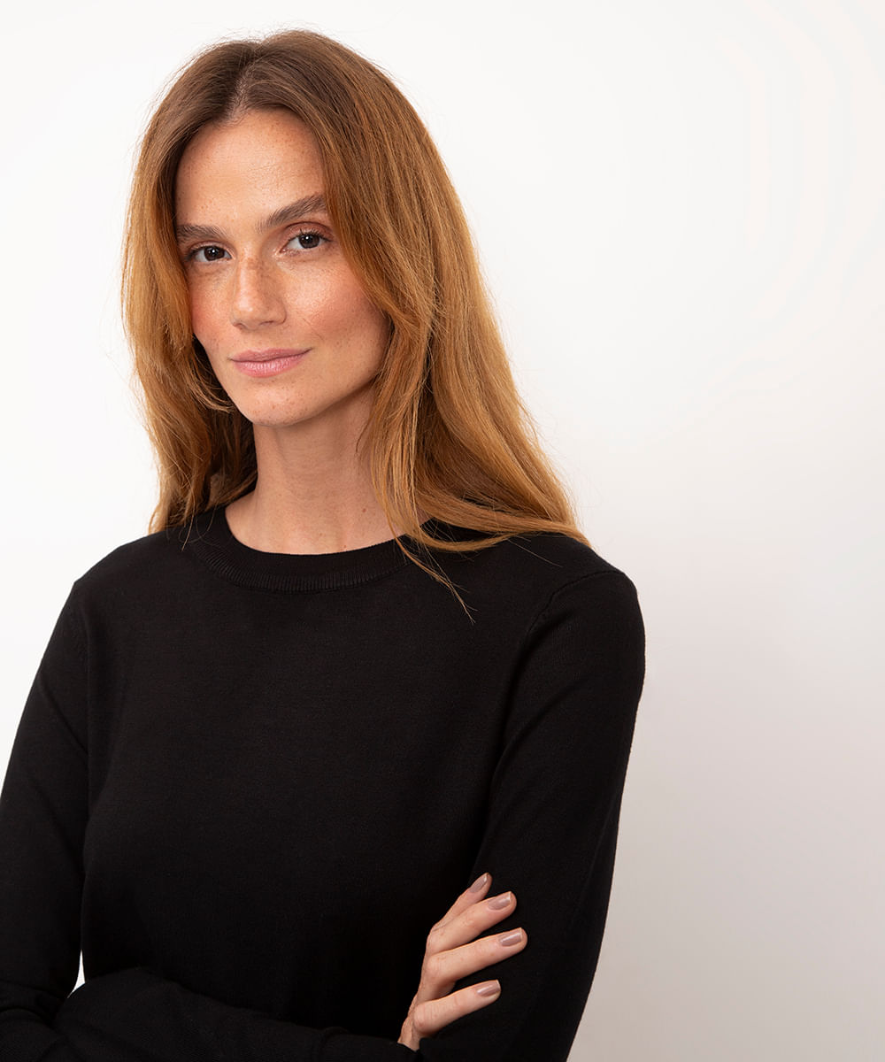 suéter de tricot manga longa básico preto