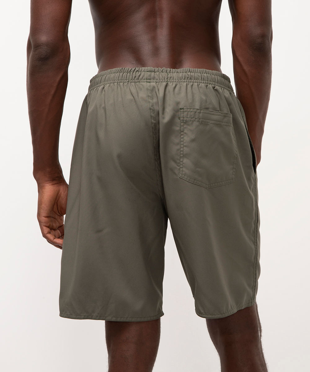 bermuda masculina esportiva com nervuras verde