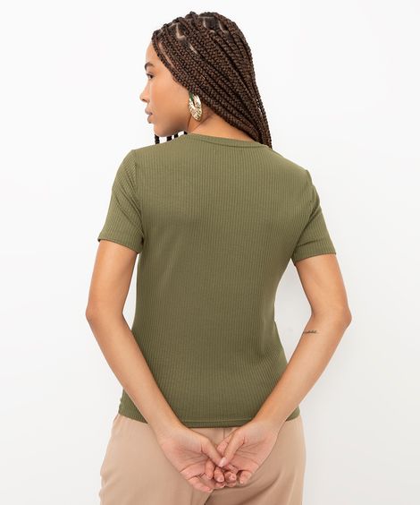 blusa de viscose canelada com recorte manga curta  verde