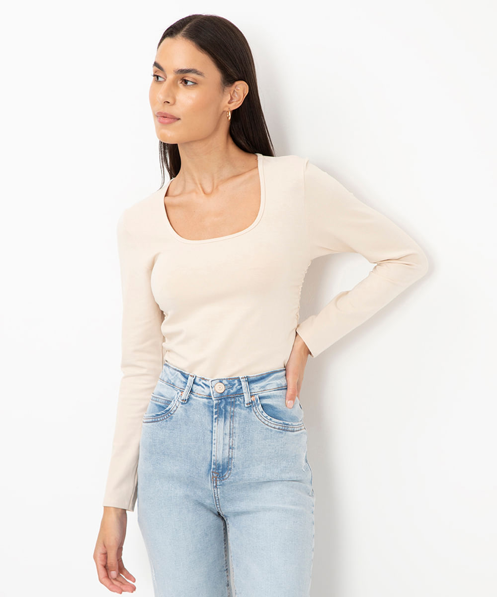 blusa de viscose com franzido  off white