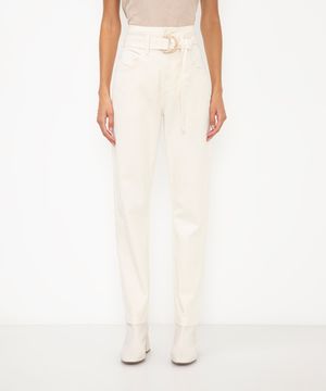 calça de sarja mom cintura alta com cinto off white