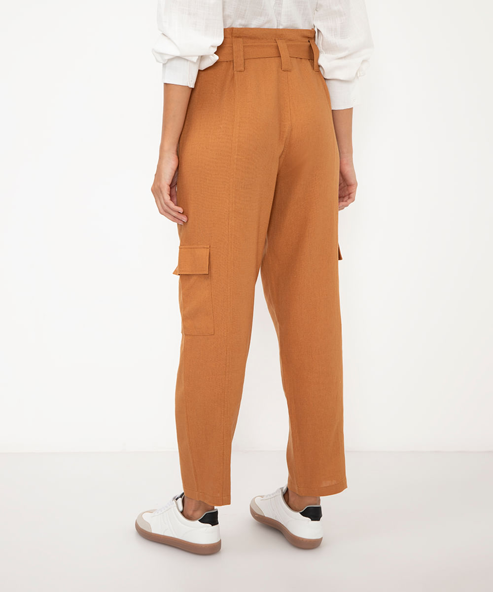 calça cargo com linho cintura alta bege