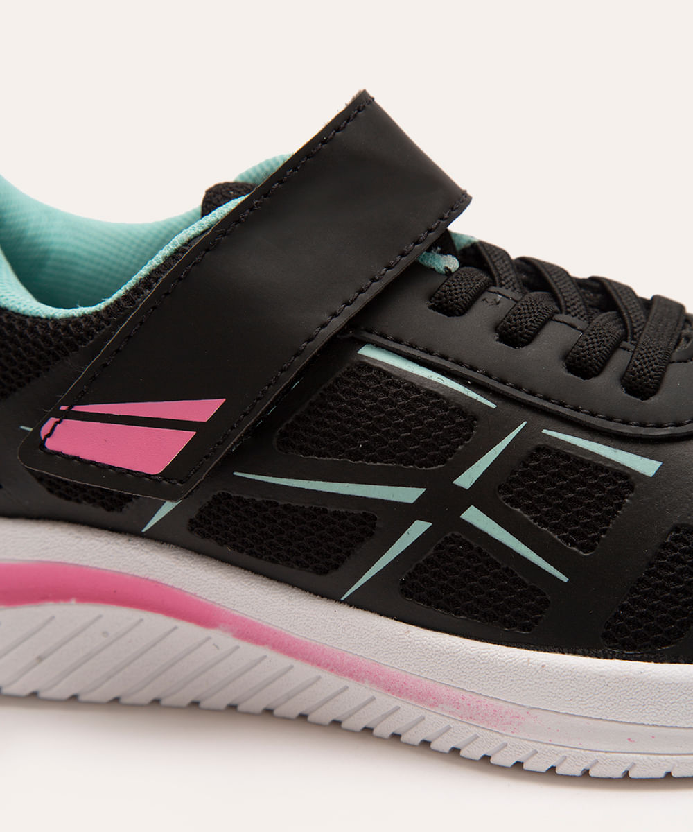 tênis infantil com velcro preto