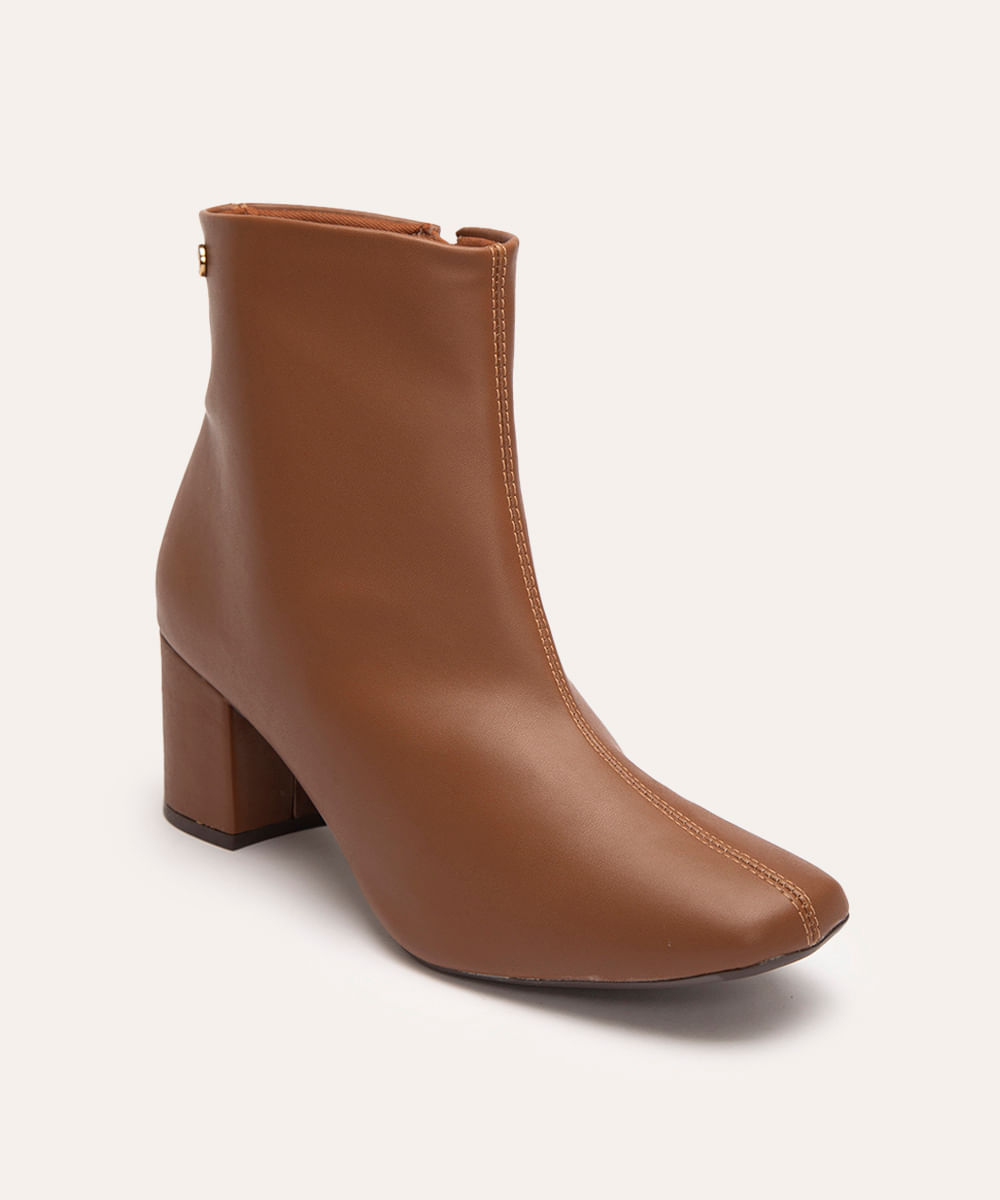 bota salto baixo bico quadrado via uno marrom