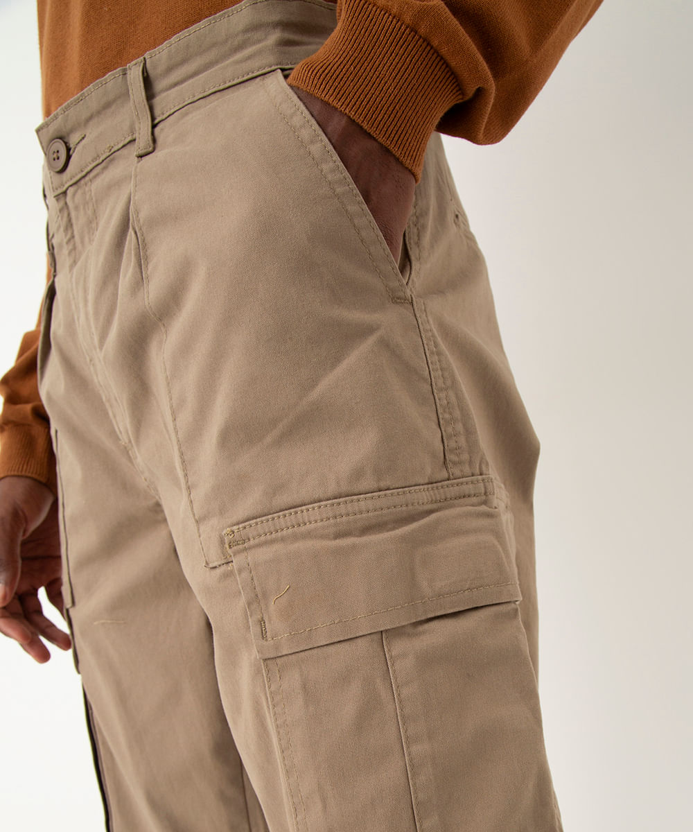 calça de sarja cargo wide leg bege