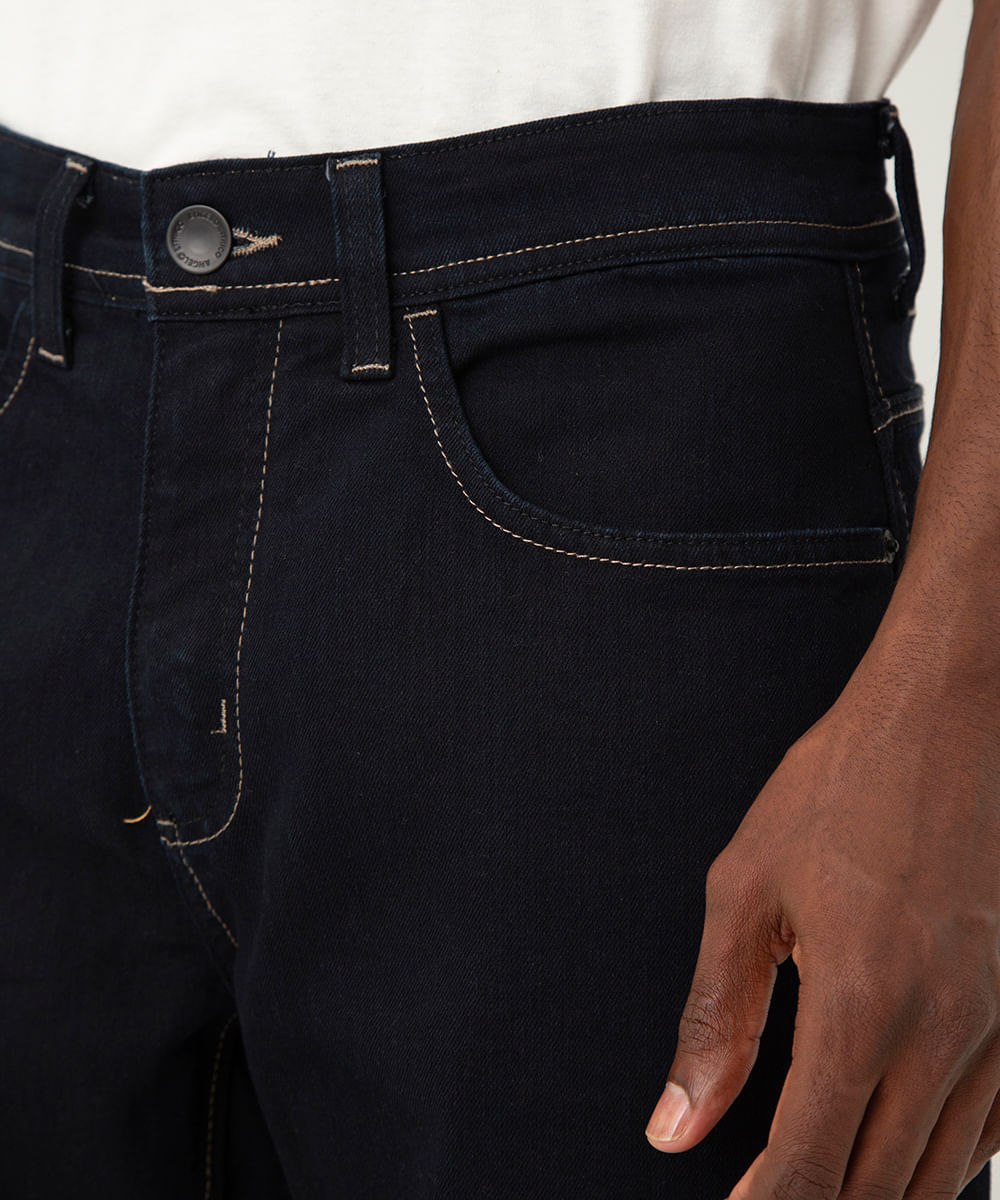calça jeans reta slim azul escuro