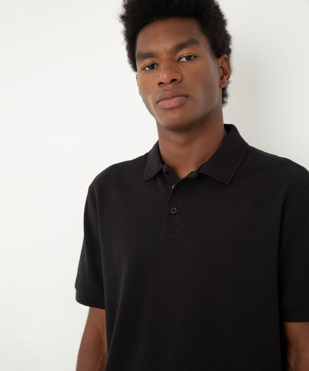 polo de algodão texturizada manga curta preta