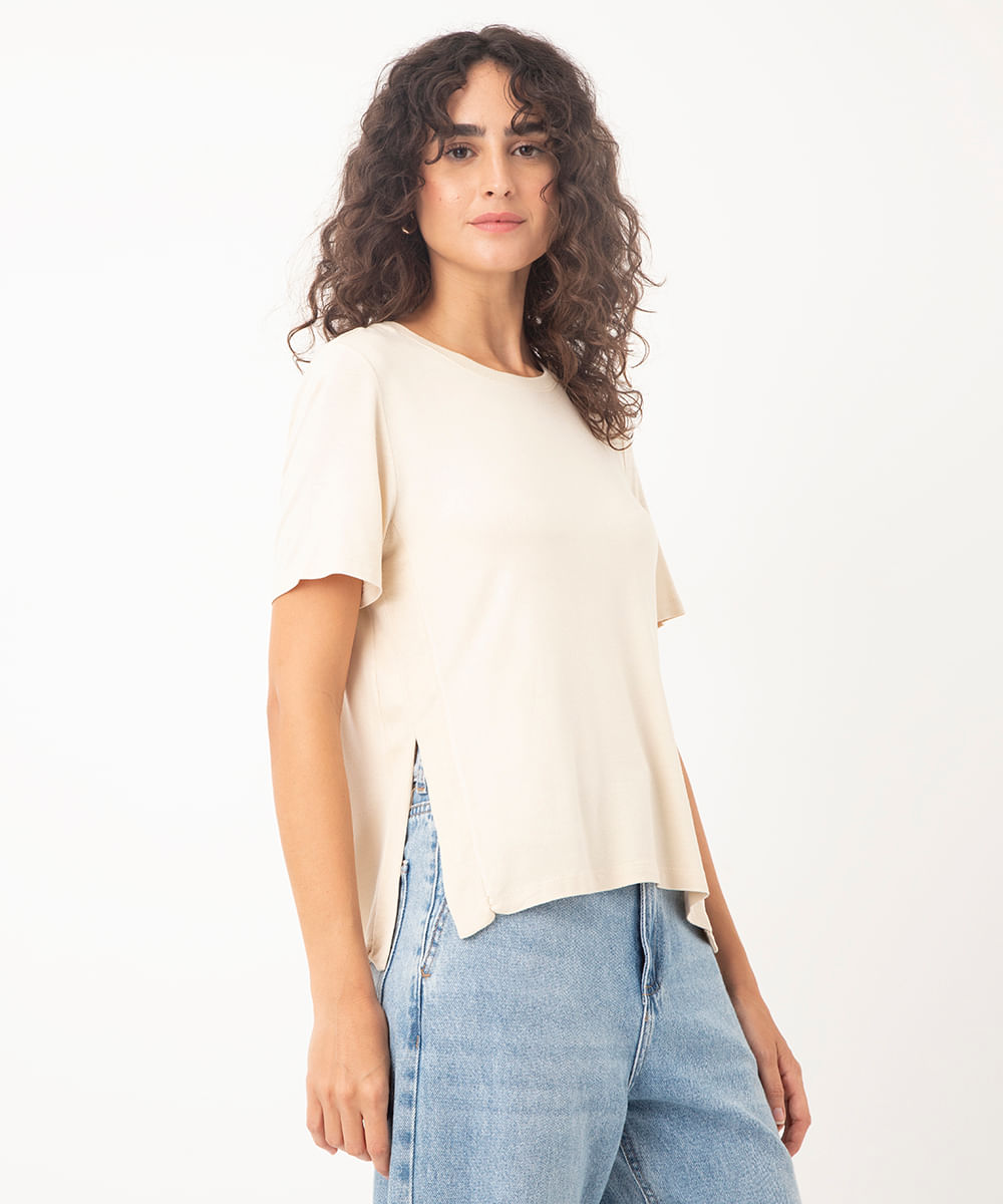 blusa de viscose com fenda areia
