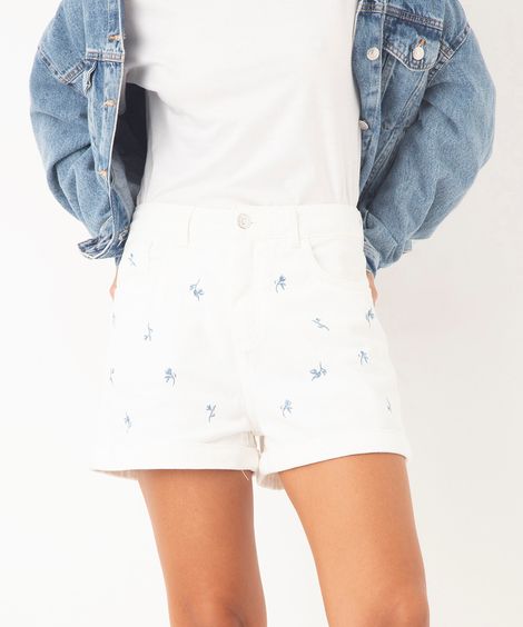 short mom de sarja cintura alta com bordado floral off white