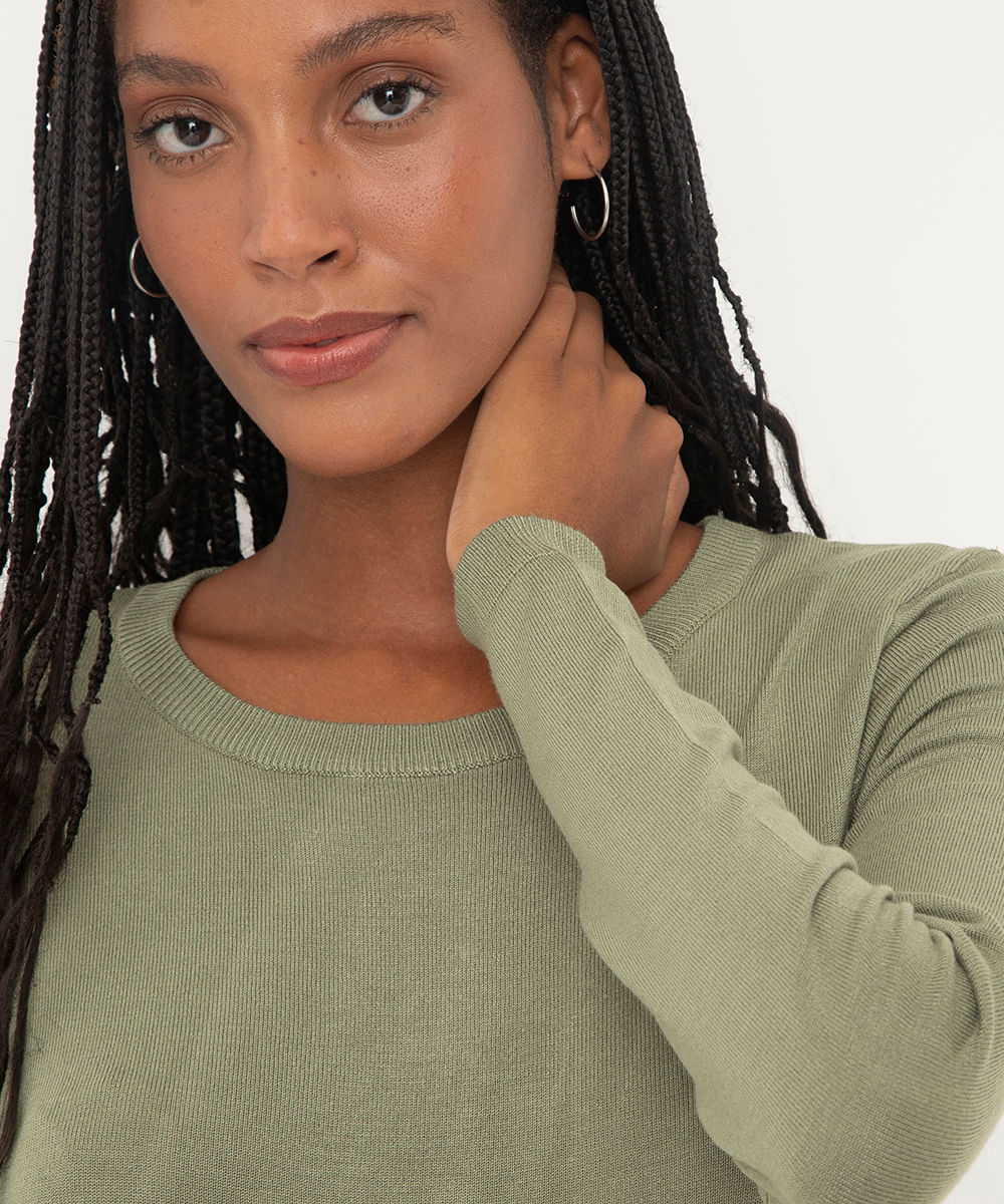 suéter de tricot manga longa básico verde