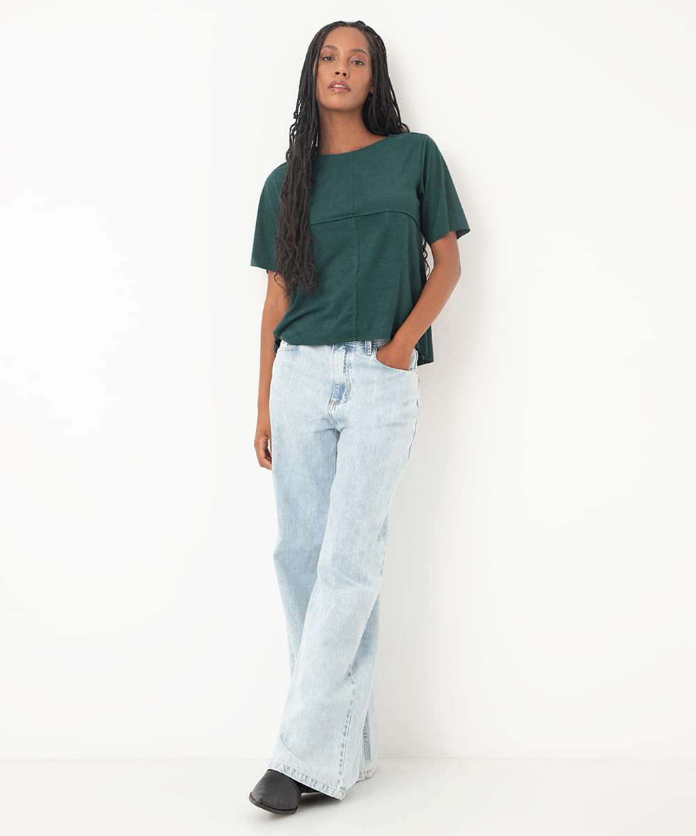 blusa em suede manga curta com recortes marrom - verde esmeralda