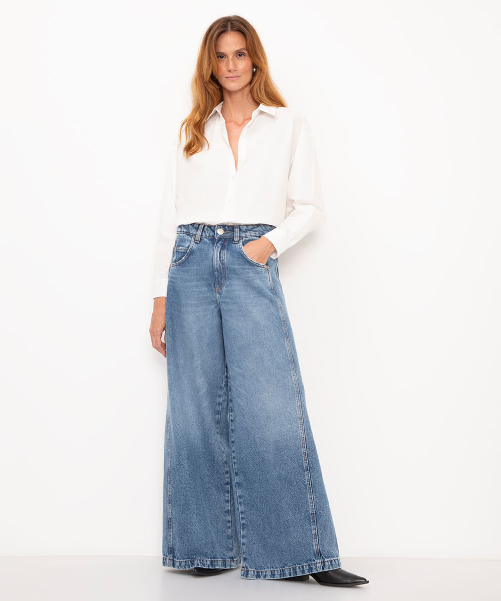 calça jeans super wide leg cintura alta com recorte azul