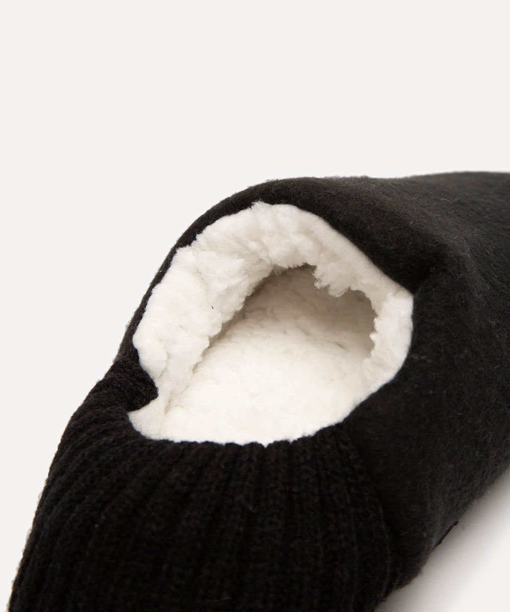 pantufa pelucia sola antiderrapante preta