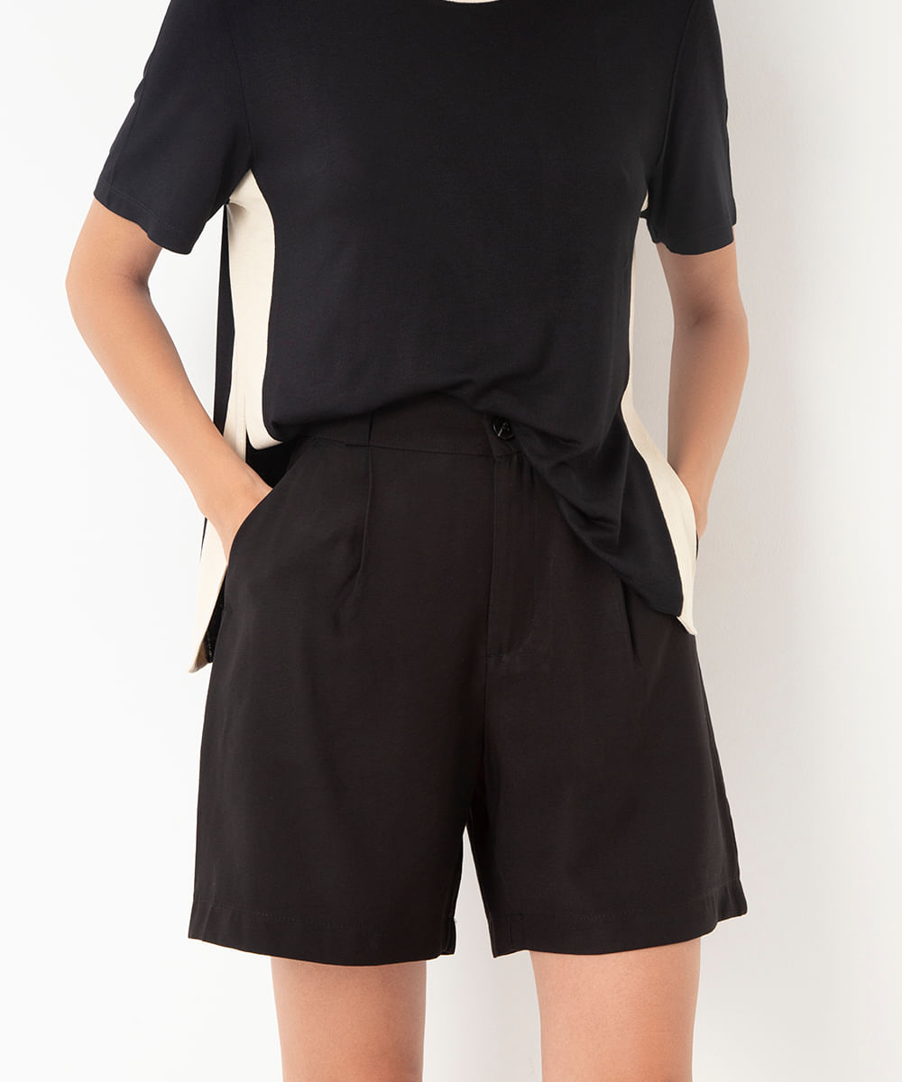 bermuda de alfaiataria cintura alta com bolsos preto