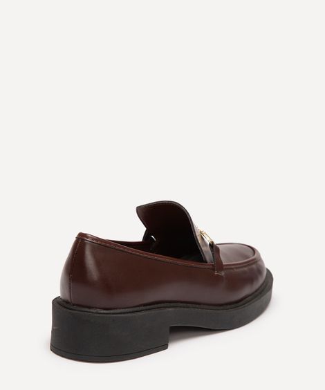 mocassim com fivela marrom