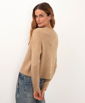 suéter básico cropped de tricô bege