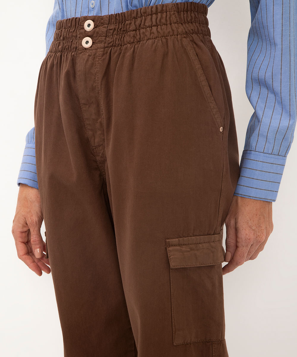 calça de sarja clochard jogger cintura alta marrom