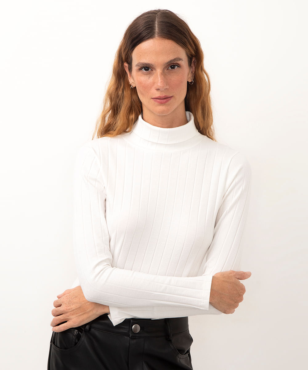 blusa de algodão gola rolê canelada off white