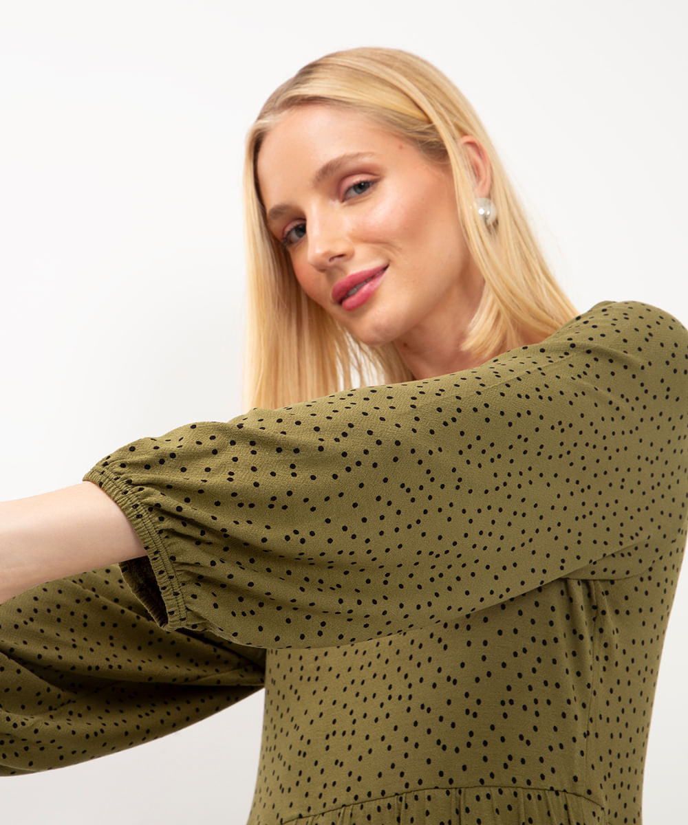 vestido midi de viscose poá verde militar