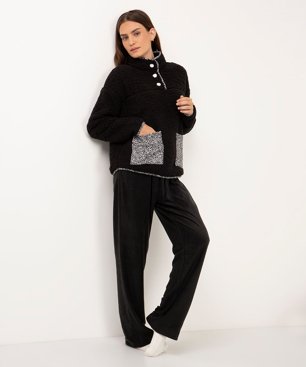 pijama longo pelúcia com bolsos preto