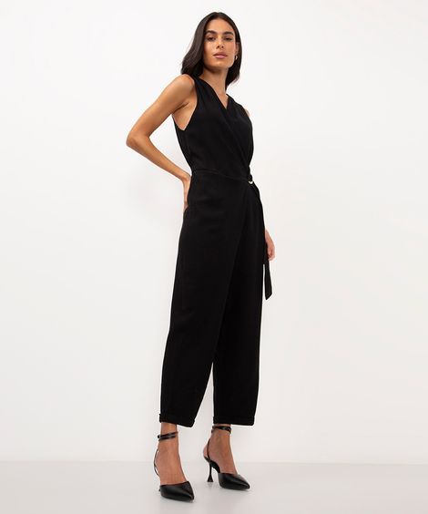 macacão de viscose com transpasse e argola preto
