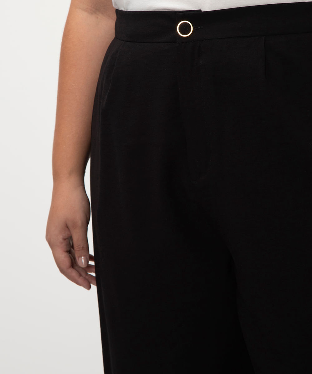 calça de alfaiataria feminina com pregas plus size preta