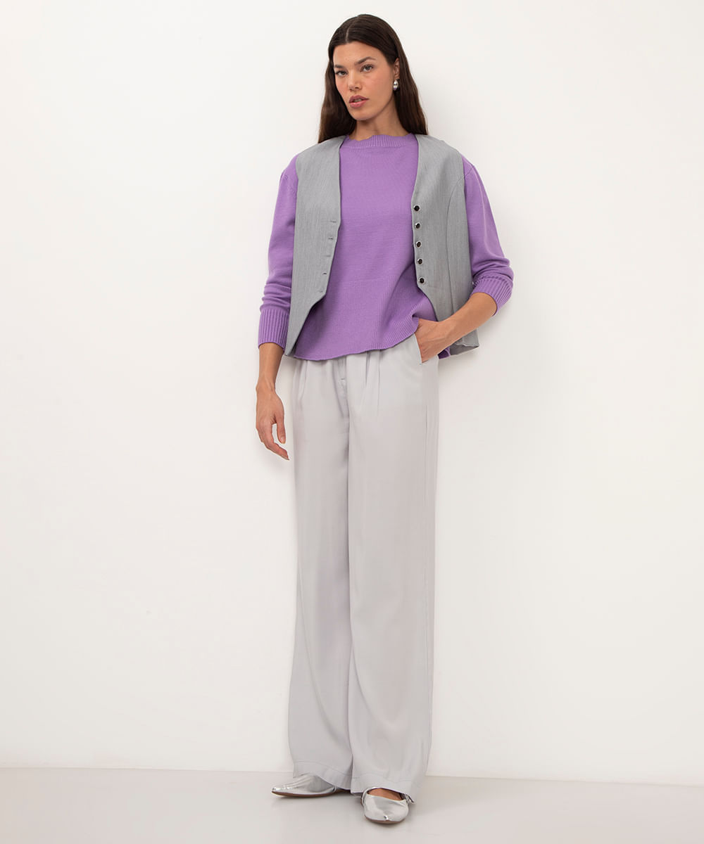 suéter de tricot com fendas lilás