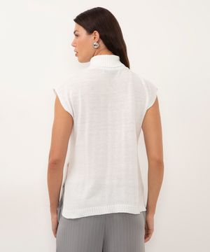 blusa alongada de tricot gola alta off white