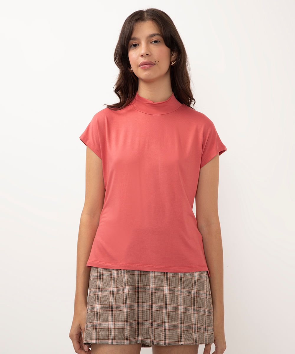 blusa de viscose gola alta manga curta rosa