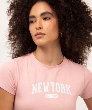 camiseta cropped de algodão new york rosa