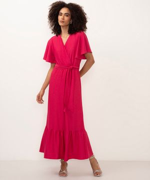 vestido midi manga curta com faixa rosa