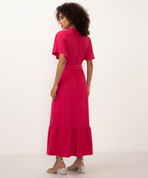 vestido midi manga curta com faixa rosa