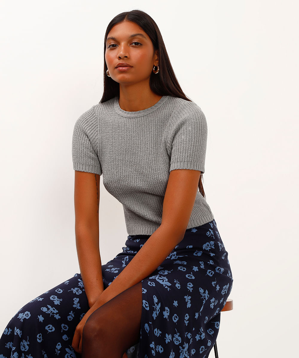 cropped de tricot trançado cinza