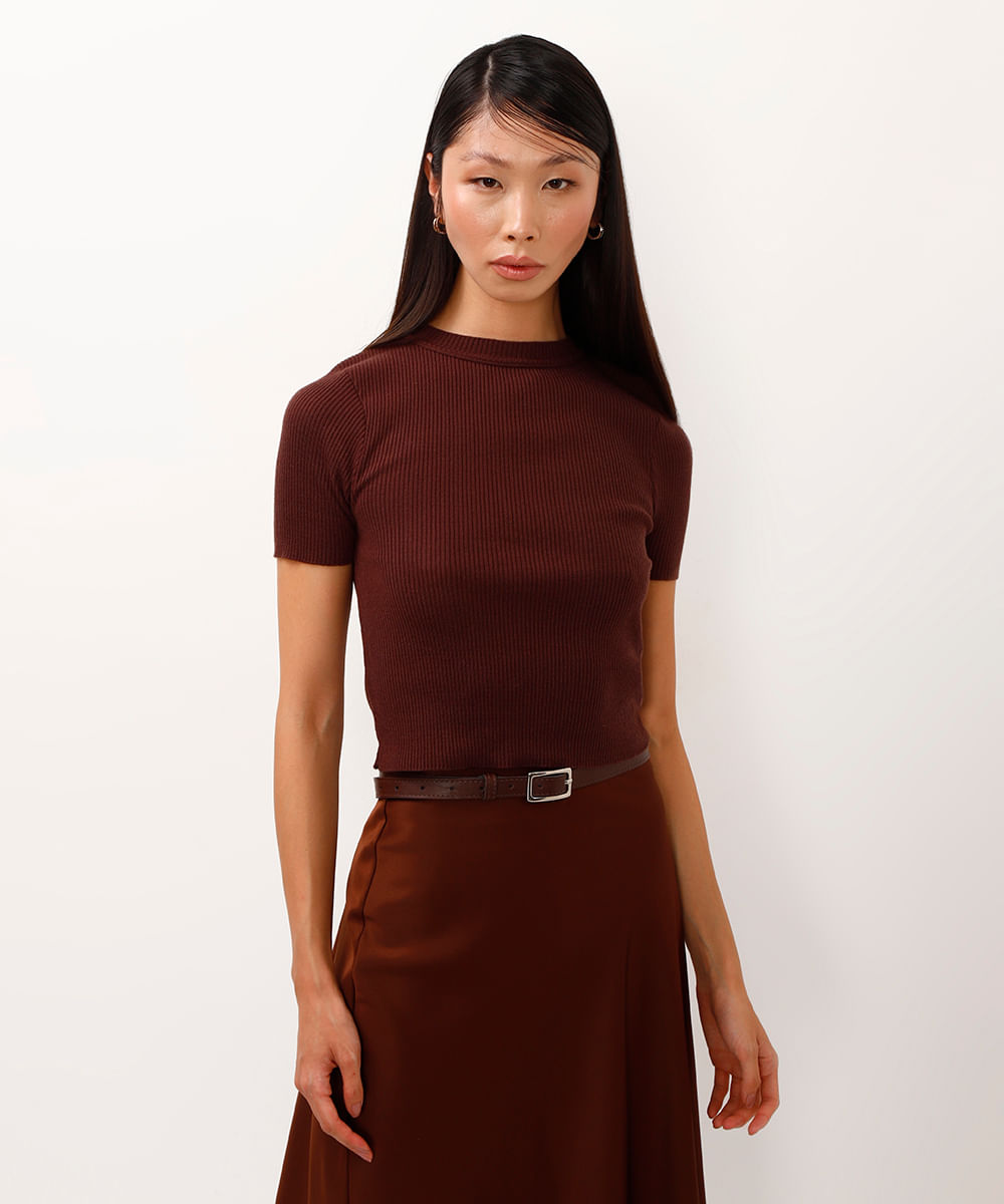 blusa de tricot manga curta marrom